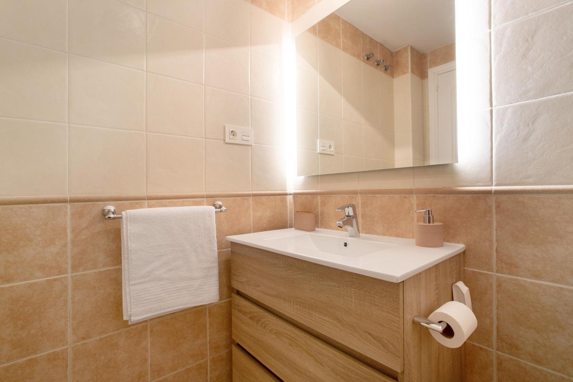Apartamento Carlos Haya Málaga Dış mekan fotoğraf